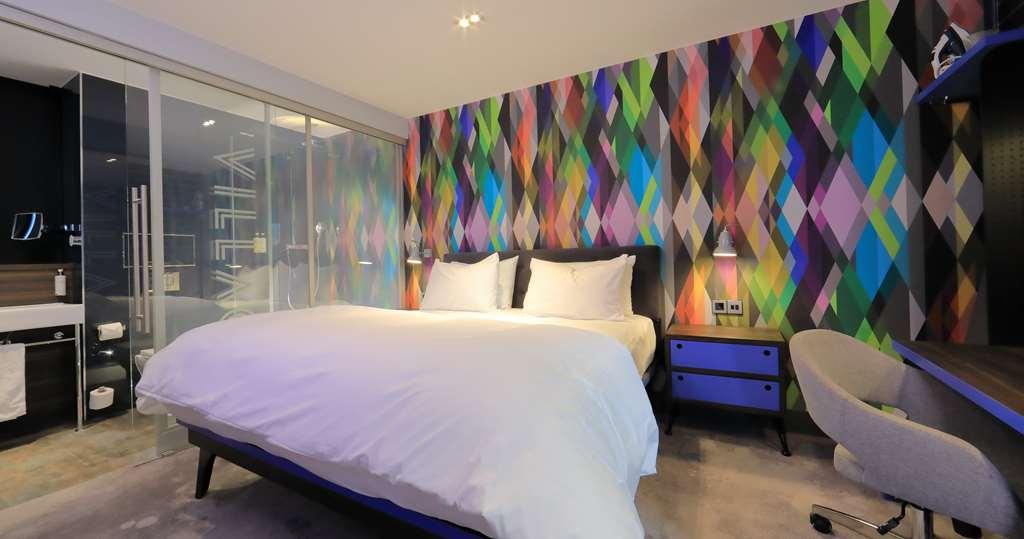 Village Hotel Southampton Eastleigh Rum bild